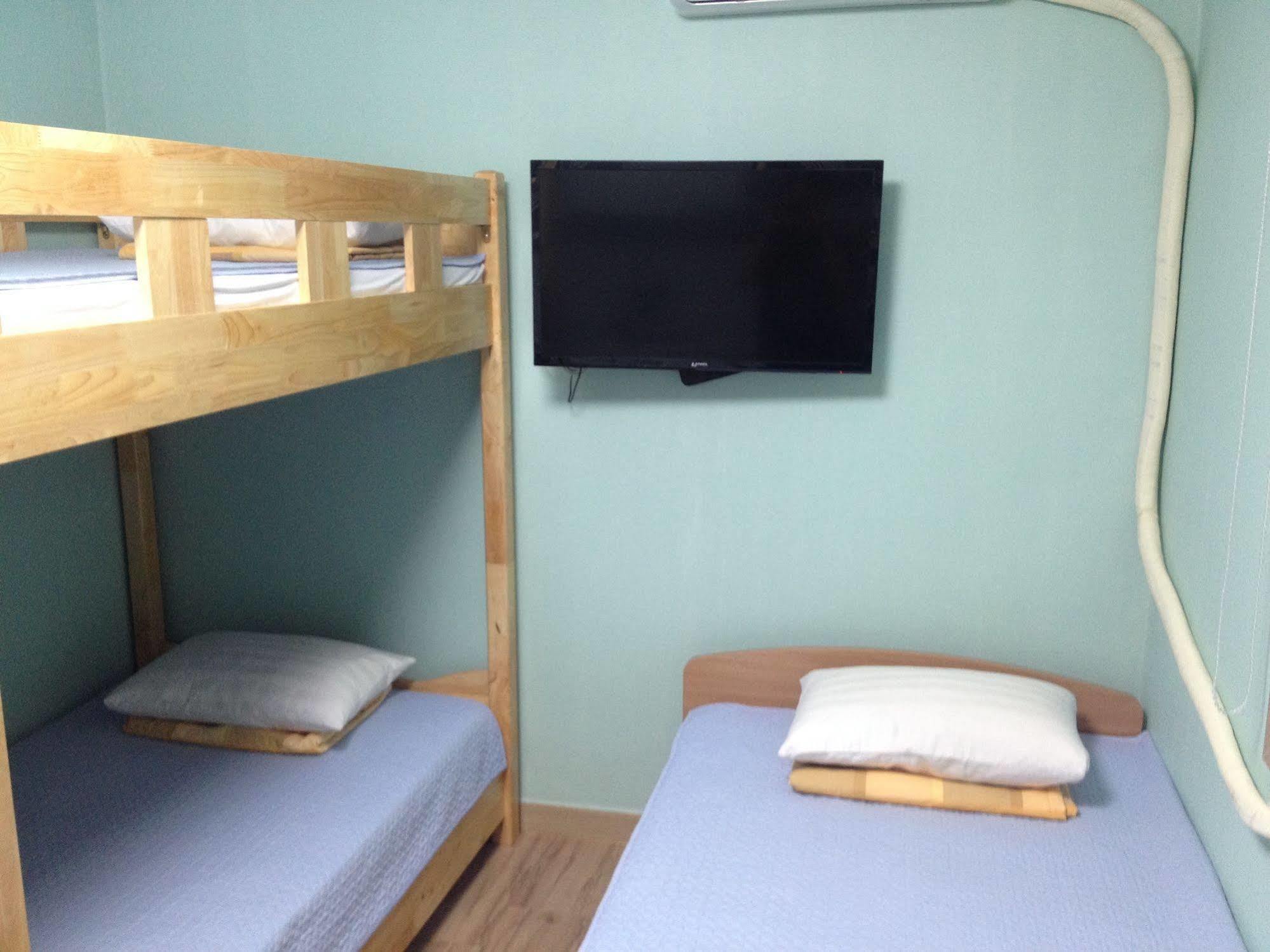 Able Guesthouse Dongdaemun Сеул Екстер'єр фото